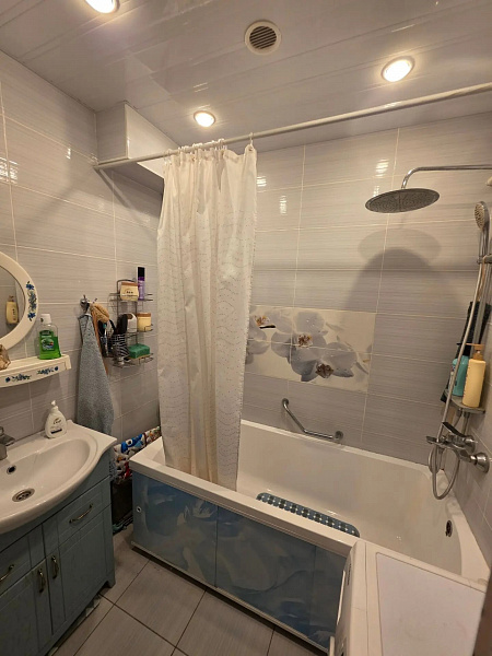 Квартира 3-комн., 60.1 м²